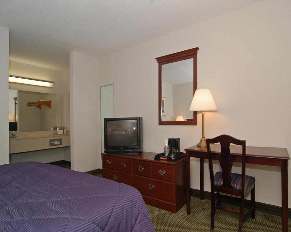 Econo Lodge Hendersonville Dış mekan fotoğraf